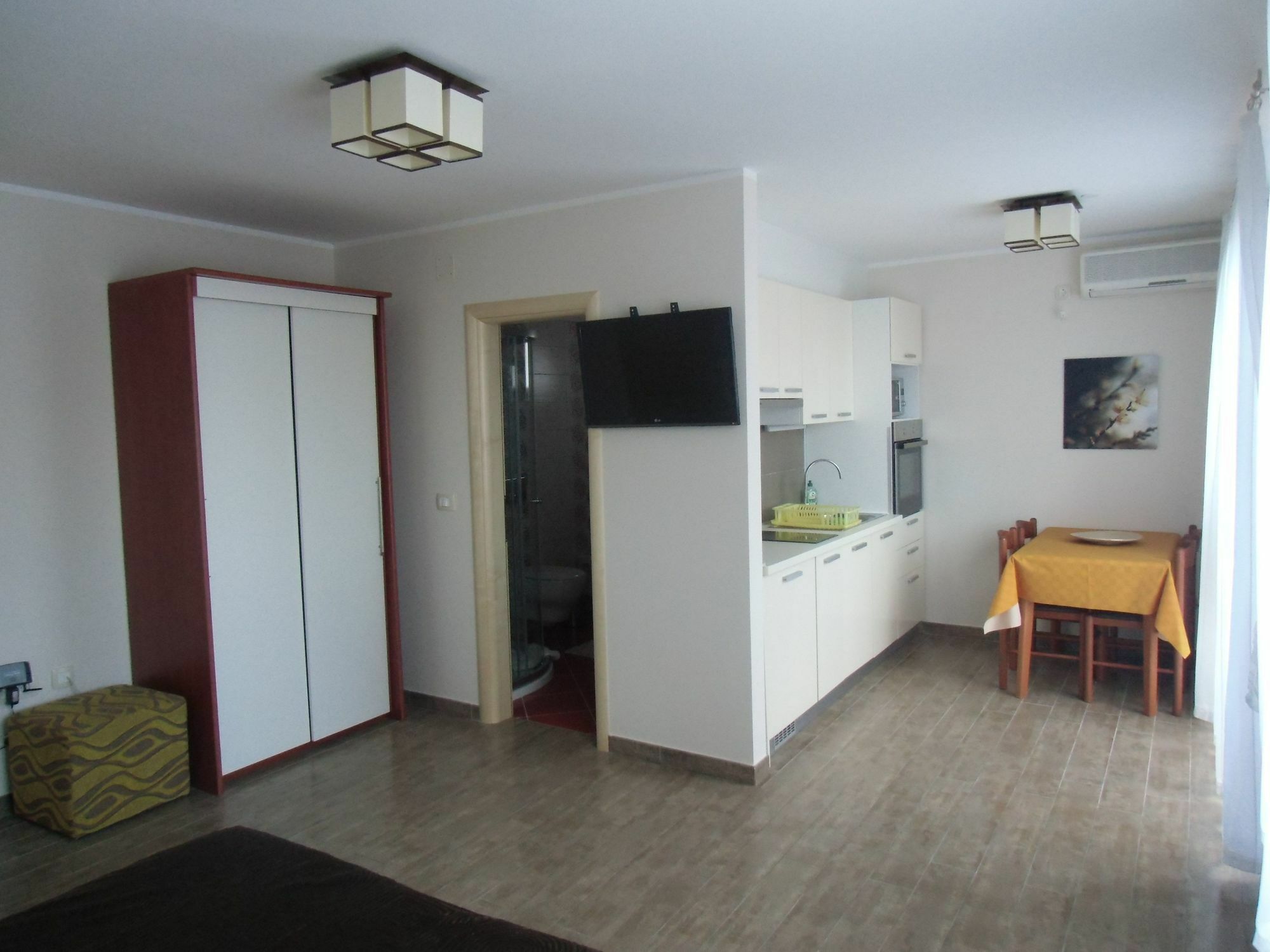 Apartmani Romano *